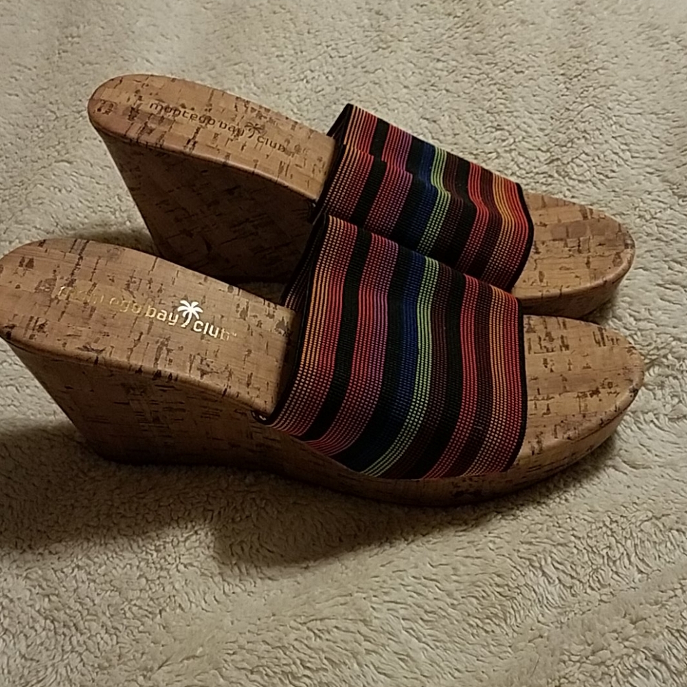 Montego Bay Wedge